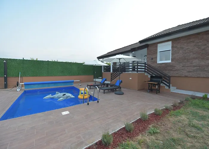 Village Relax House וילה