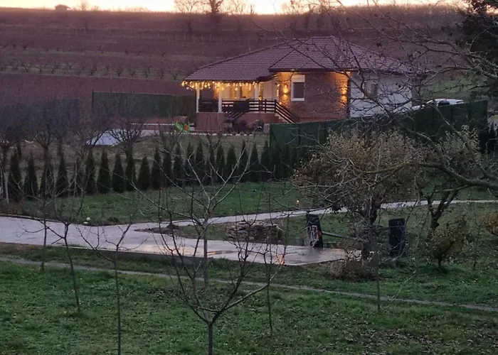 וילה Village Relax House *